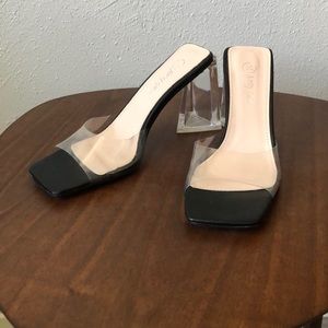 Nasty Gal Clear Block Heels Size EU 40